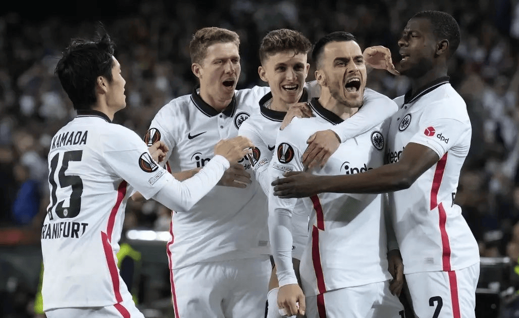 关于法兰克福连续两轮不胜,客场负于沙尔克的信息 关于法兰克福连续两轮不胜,客场负于沙尔克的信息