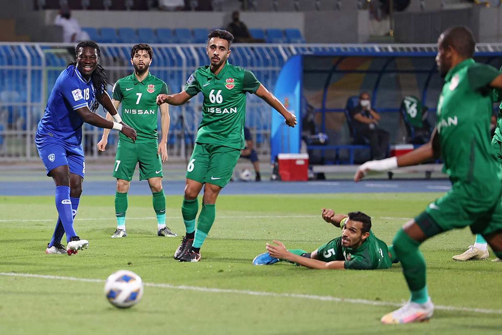 本土足球盛况让人瞩目的比赛表现备受期待的简单介绍