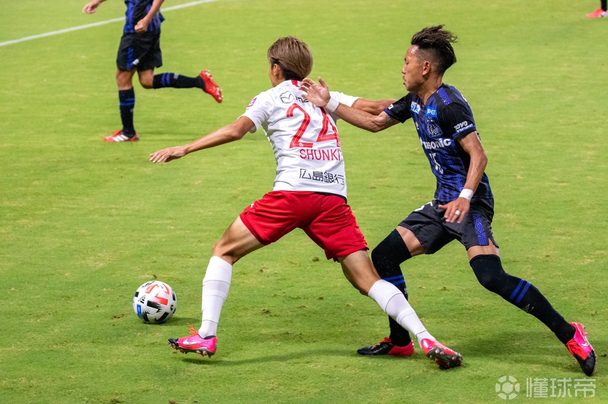 九游体育亚洲官网-根特主场力克对手，豪取三分领跑联赛的简单介绍