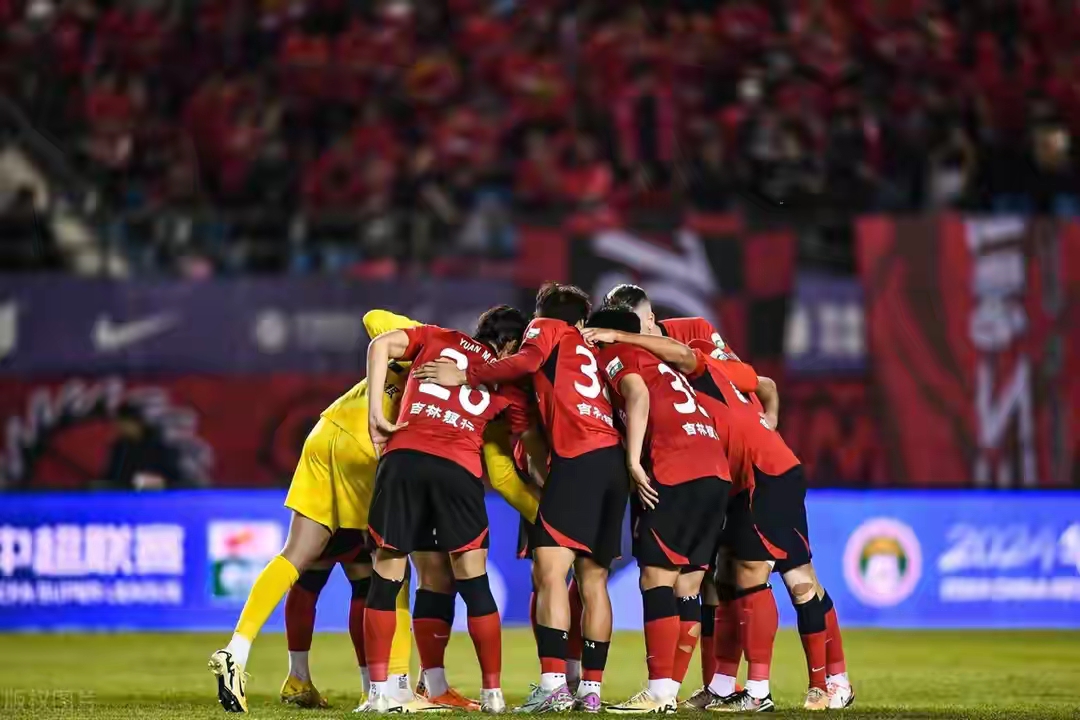 九游体育-对手实力彪悍难缠，球队盼望主场取胜