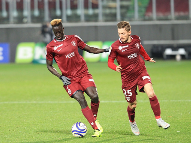 九游体育app下载-包含梅斯队遭逆转失利，球队需及时调整的词条